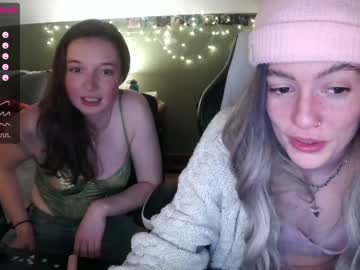 girl cam all day pixelatedprincess image #3635909