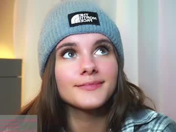 girl cam all day lorettadunnell image #8629216