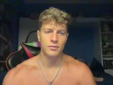 man cam all day aestheticking13 image #4835072