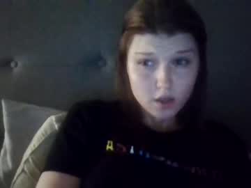 girl cam all day feetqueenmae image #3800023