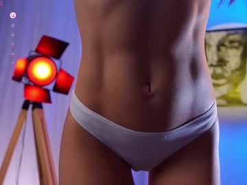 girl cam all day lucie_beltran image #8885093