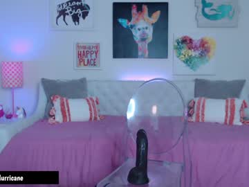 girl cam all day holihurricane image #2389303
