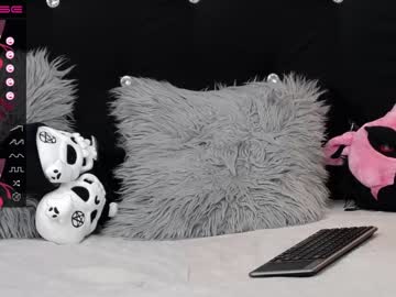 girl cam all day xenomy image #4995335