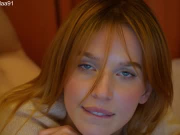girl cam all day ellaa91 image #6154645