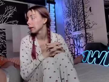couple cam all day nikki7377 image #8859269