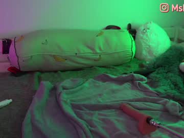 girl cam all day like_pie image #2336844