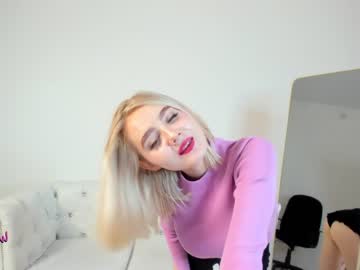 girl cam all day oliviabr0wn image #3171730