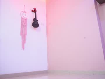 girl cam all day little_effy18_ image #8804284