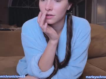 girl cam all day chroniclove image #4572683