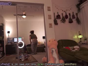 girl cam all day evelynpiers image #4826707