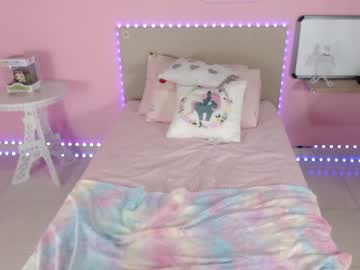 girl cam all day little_effy18 image #2027948