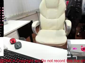 couple cam all day milf_viktoria image #6205132