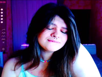 girl cam all day _sofaluv_ image #2088994