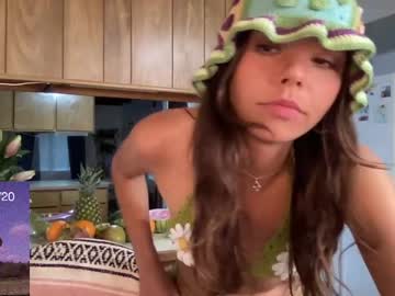 girl cam all day lilyofearth image #6833478