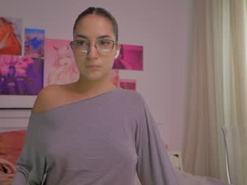 girl cam all day naalani image #8801752
