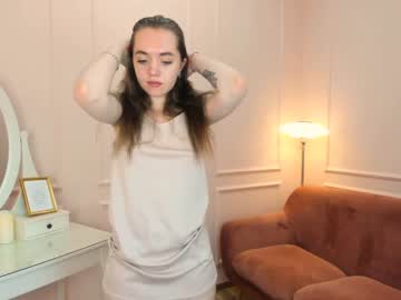 girl cam all day missing_kitten image #4601932