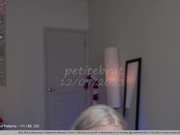 girl cam all day petitebrat image #5868095