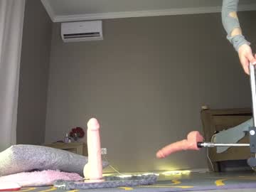girl cam all day queenelia image #7316709