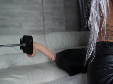 girl cam all day dee_waters image #4919331
