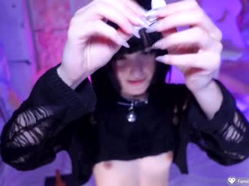 girl cam all day finleyfae image #4868775