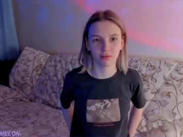 girl cam all day melondama image #3139951