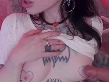 girl cam all day babyjas image #6754295