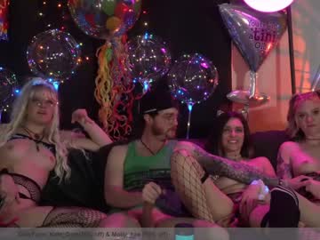 couple cam all day kats_cam image #1340577