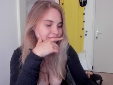girl cam all day sweetmila1 image #4153533