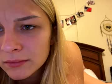 girl cam all day bigolebitties26 image #8477172