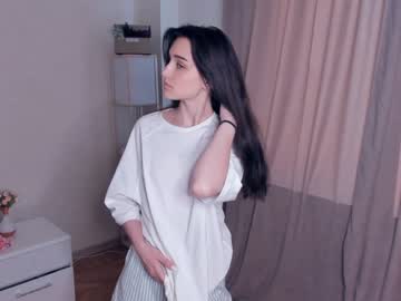 girl cam all day alice_caprrice image #4787338