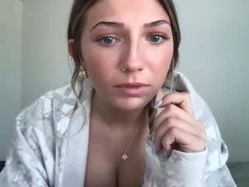 girl cam all day emiefox2 image #9354918