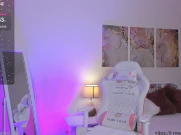 girl cam all day mysticalelen image #8234420