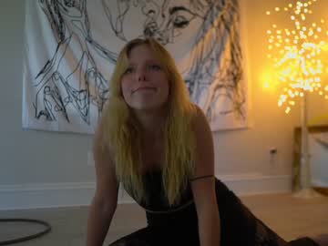 girl cam all day crimsonxrapture image #152067
