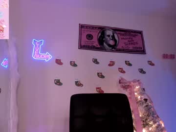 girl cam all day babybenzz image #8419157