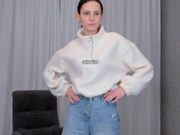 girl cam all day mariamfloor image #8679143
