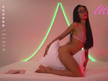 girl cam all day _lillilly_ image #5368447
