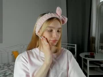 girl cam all day solsticea image #9178418
