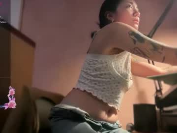 girl cam all day aznbunnybaby image #7638126