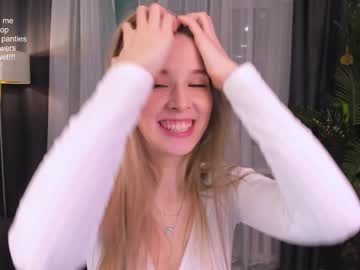 girl cam all day milablush image #3510943