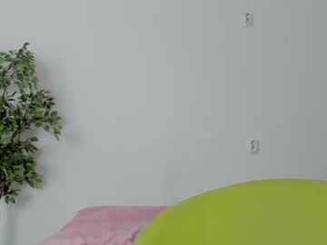 girl cam all day bright_bella image #4699032