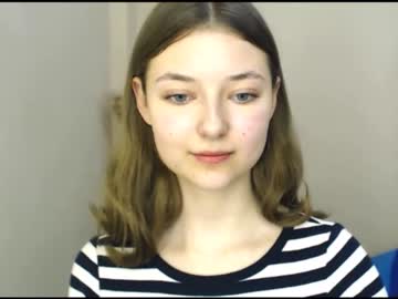 girl cam all day vivien_leight image #3861650