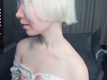 girl cam all day silvergloss image #5412404