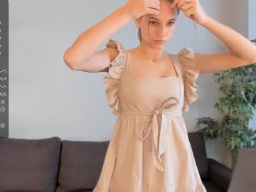 girl cam all day kellanflowers image #5348522