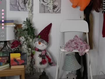 girl cam all day petitegonwild image #6179591