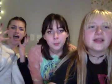 girl cam all day wallabyxxx image #3307629