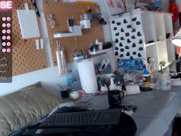 girl cam all day careful_i_bite image #4082858