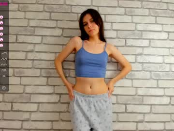 girl cam all day carolynjacquelins image #3146700