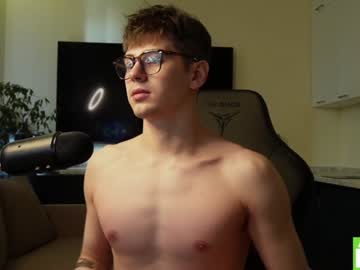 man cam all day artdimension image #7284961