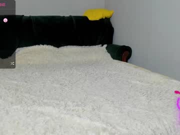 girl cam all day kira_little image #5439027