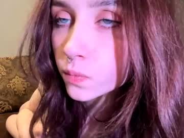 Cam for alluring_vibes_69